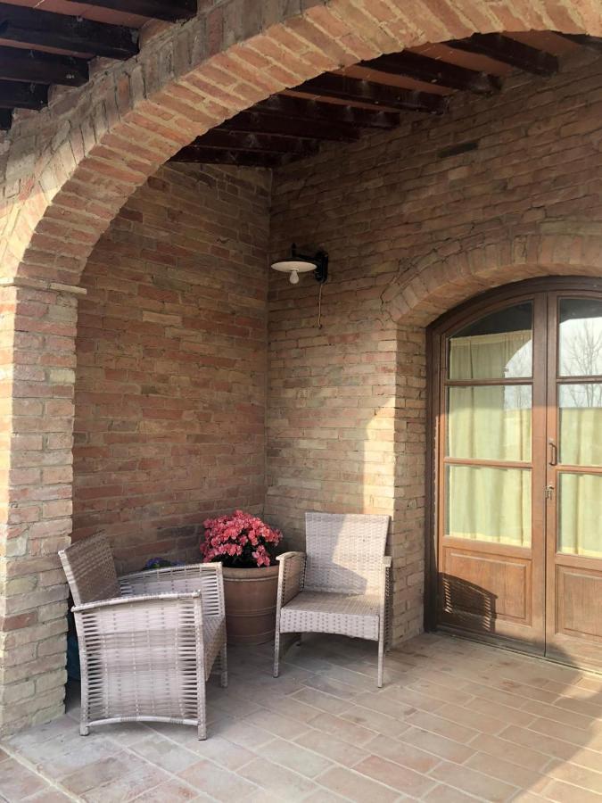 La Casina Di Helen Apartment Montalcino Ngoại thất bức ảnh