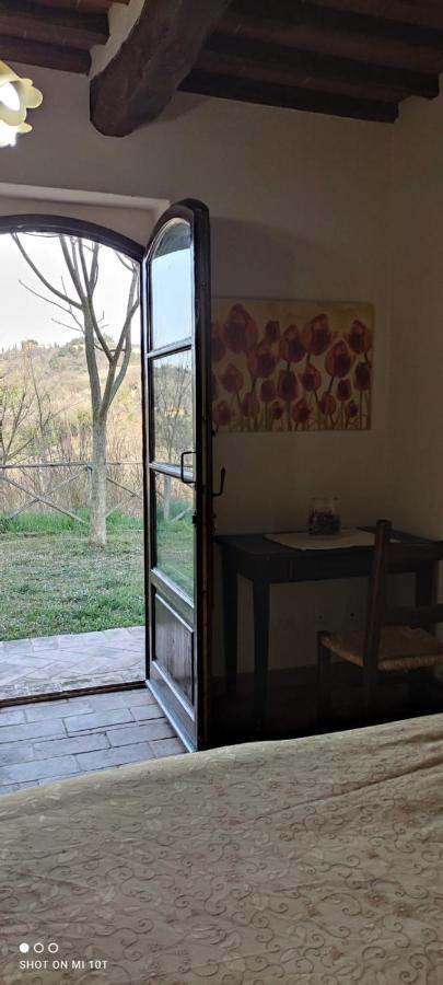 La Casina Di Helen Apartment Montalcino Ngoại thất bức ảnh